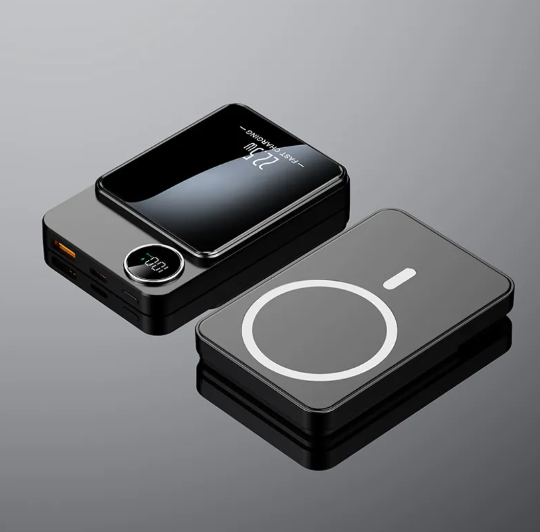 Outtake Club Ultra-Thin Magnetic Wireless Power Bank